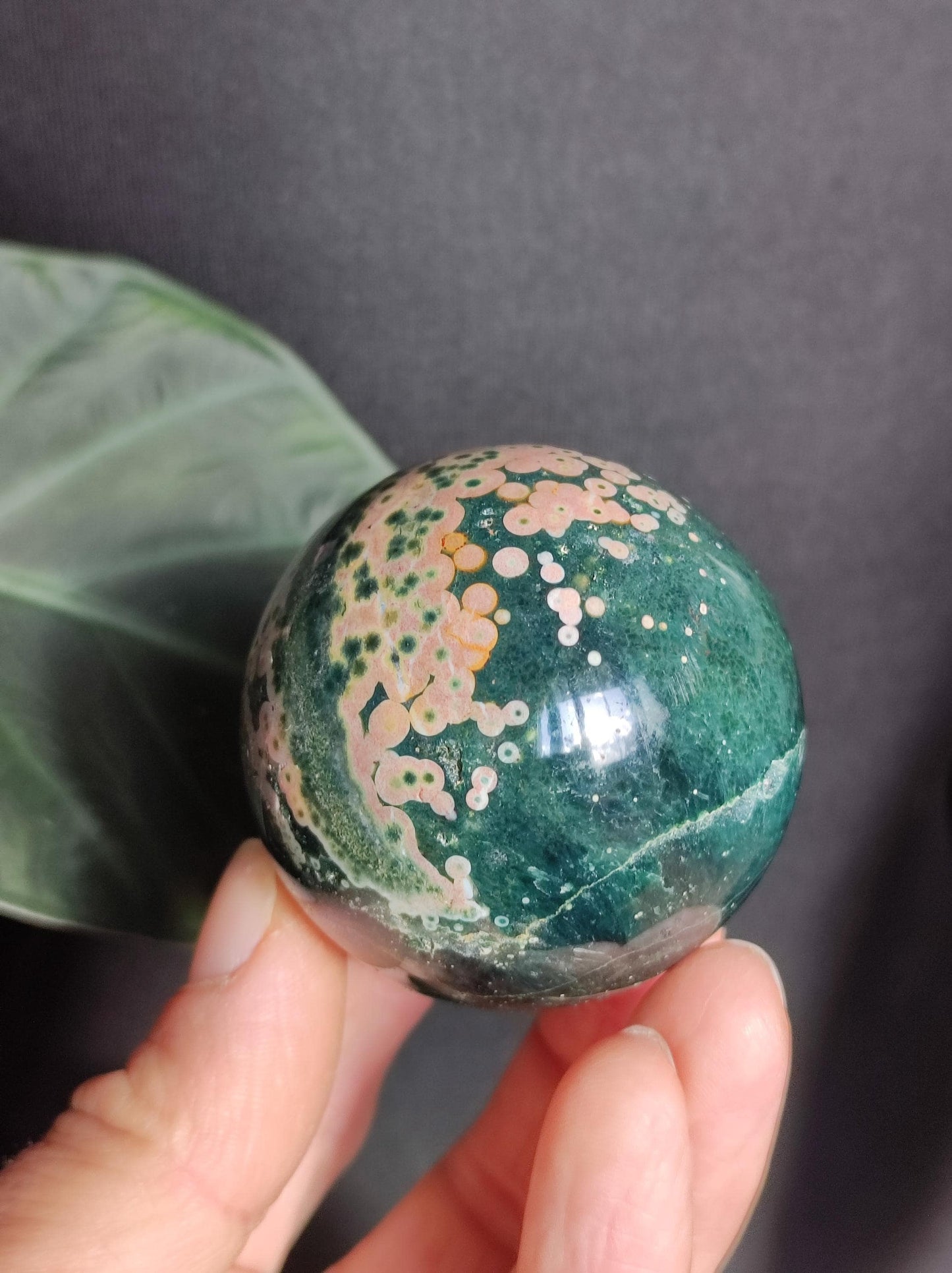 Jaspe océanique vert orbiculaire à 8 veines - Sphère de pierre précieuse rare, pierre de guérison naturelle, cristal décoratif, cadeau pour lui, elle, homme, femme, maison, énergie, rare