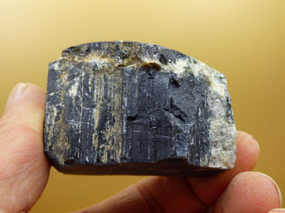Tourmaline noire XL (Schörl) - coupe brute - niveau décoratif grande énergie de guérison radioprotection pierre de guérison cadeau maison appartement