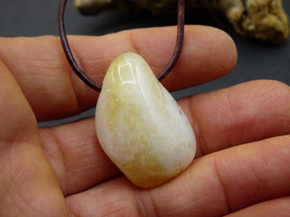 Citrine ~ Collier de pierres précieuses jaune HIPPIE GOA Boho ethnique pierre de guérison naturelle rareté cristaux bijoux pendentif pierre naturelle cadeau soleil brillant