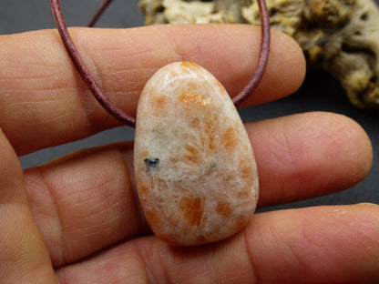 Collier de pierres précieuses en pierre de soleil ~ Hippie ~ Goa ~ Boho ~ Ethno ~ Nature ~ Pierre de guérison ~ Pierre de guérison