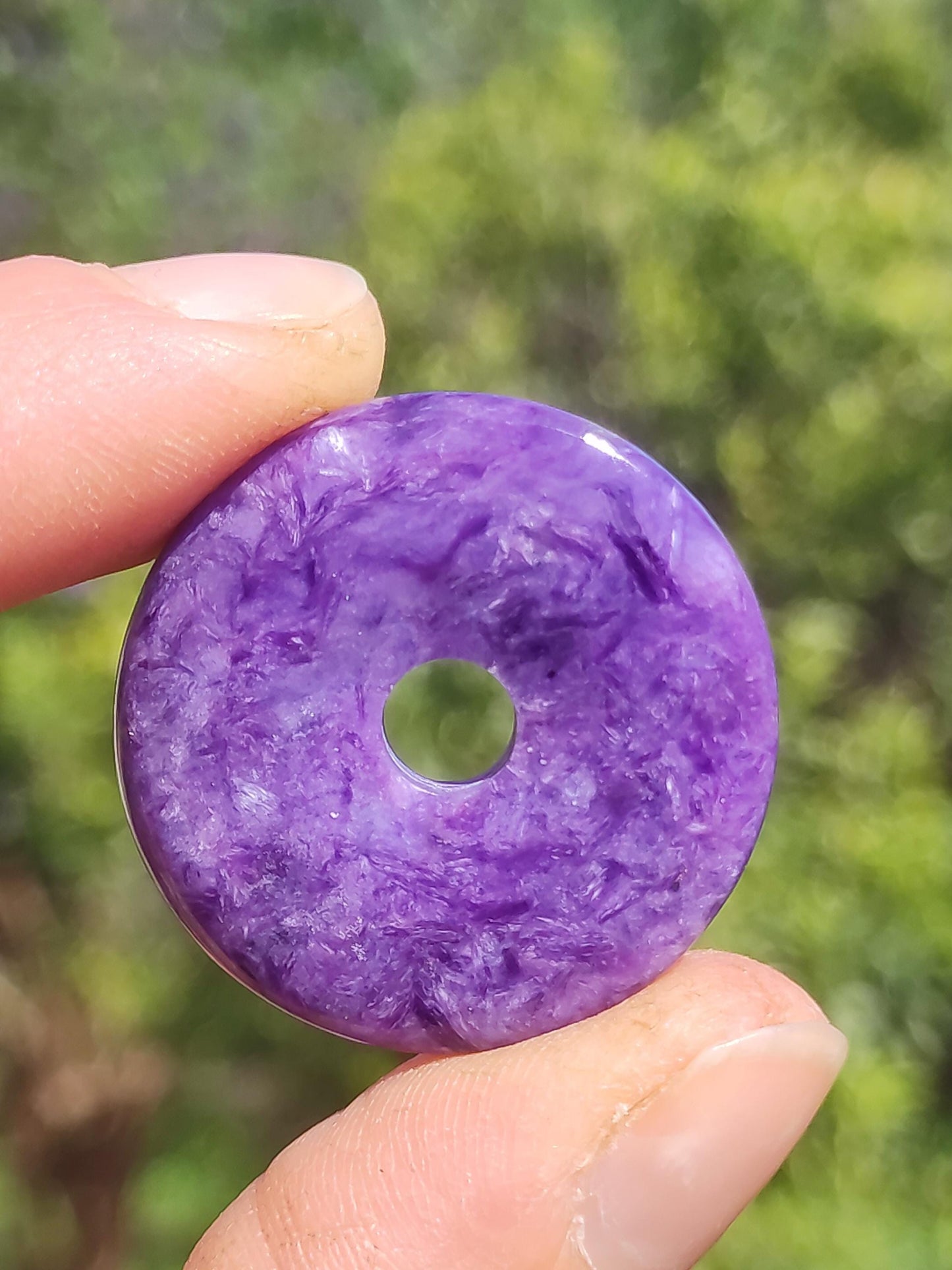Charoite AAA Donut protecteur - Collier de donuts en pierres précieuses Rareté Symbole de protection rare Pierre de guérison Cristal HIPPIE Boho Ethnique Homme Femme Cadeau Lui Elle