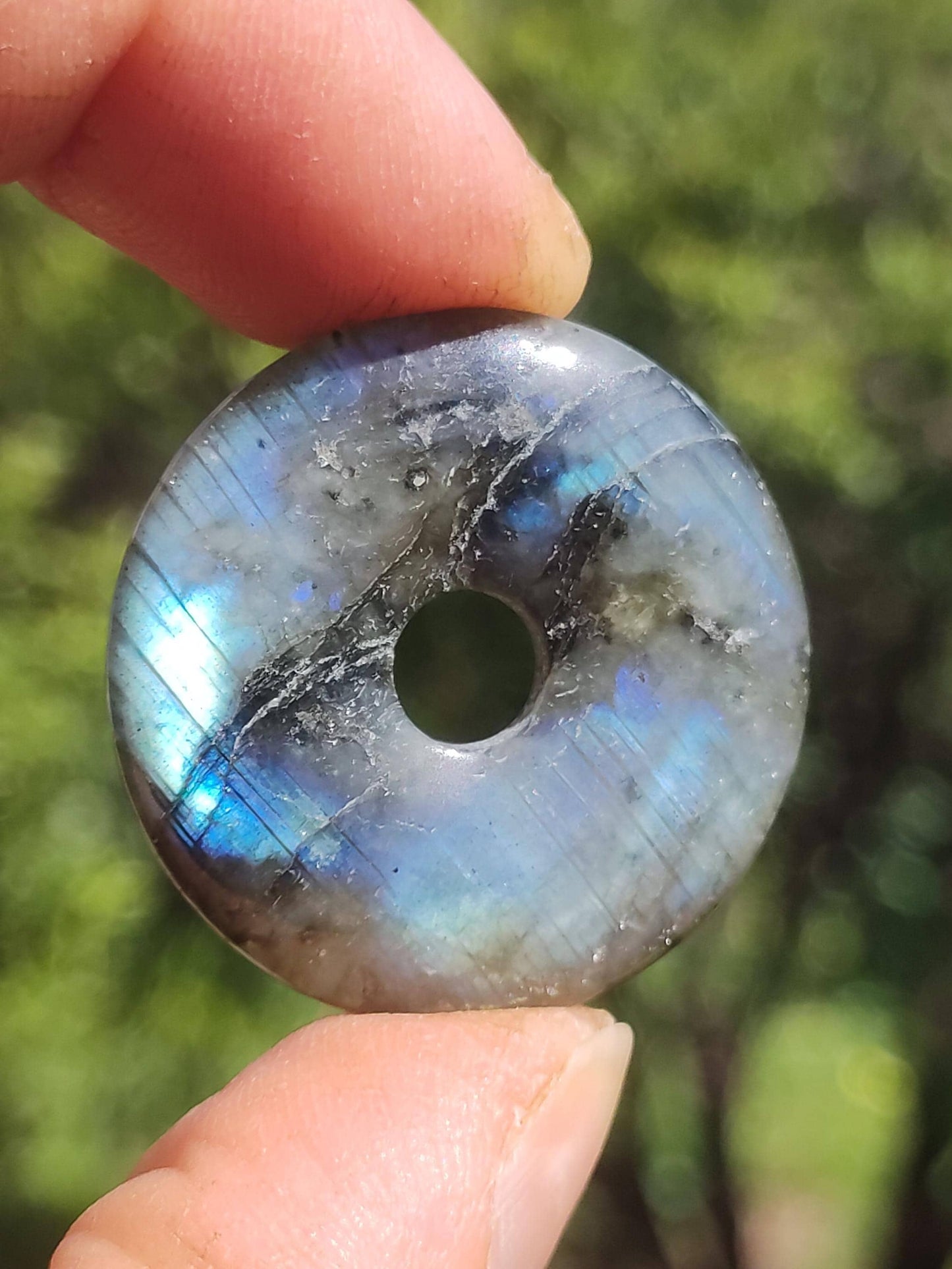 Labradorite ~ Donut 30mm ~ Collier de pierres précieuses Bleu Chatoyant Rareté Naturelle Protection Symbole Pierre de Guérison Cristal HIPPIE GOA Boho Tibet Ethno