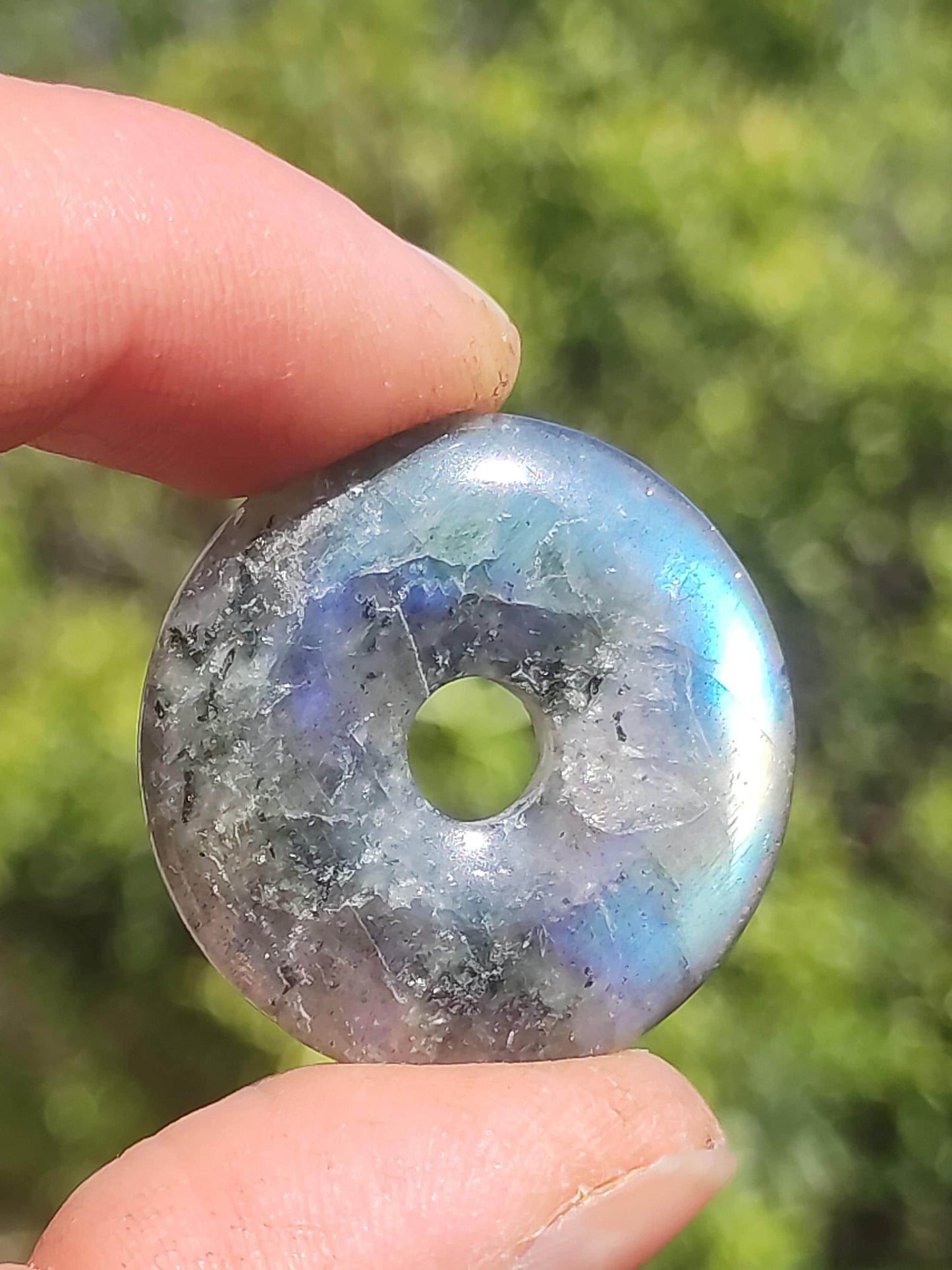 Labradorite ~ Donut 30mm ~ Collier de pierres précieuses Bleu Chatoyant Rareté Naturelle Protection Symbole Pierre de Guérison Cristal HIPPIE GOA Boho Tibet Ethno