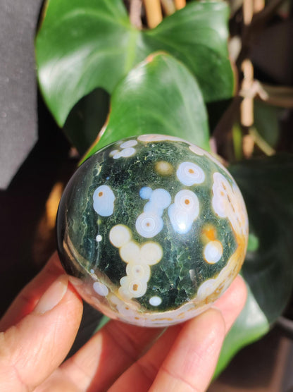 8 Adern Ocean Jaspis Orbicular grün weiß - Edelstein Kugel Natur Heilstein Deko Kristall Geschenk Er Sie Mann Frau Wohnung Energie Selten