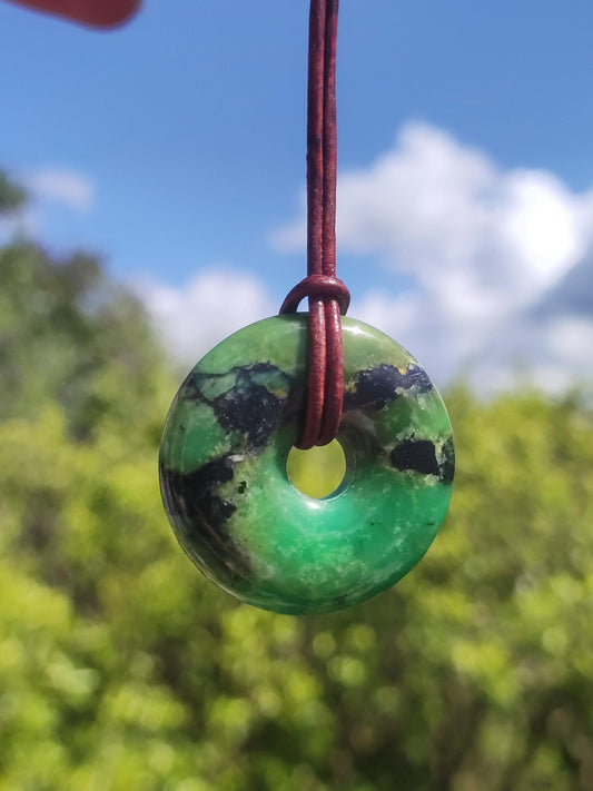 Variscite 30mm Collier de pierres précieuses Donut Pi Disque Rond Pierre de Guérison Vert Rareté Naturelle Cadeau Homme Femme Lui Son Ami Frère Pendentif Chanceux