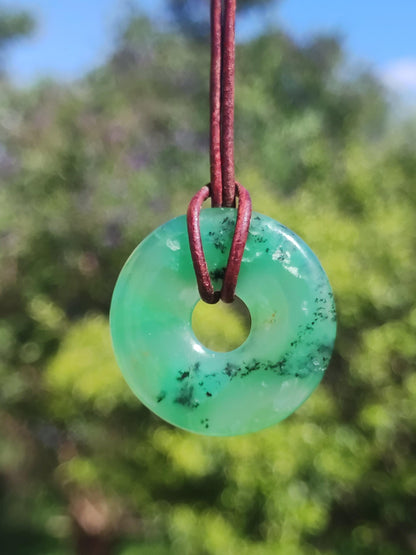 Chrysoprase Gemstone Donut Necklace Green Natural GOA Boho Hippie Ethnic Protection Symbol Healing Stone Collector Unique Man Woman He She Gift Pendant