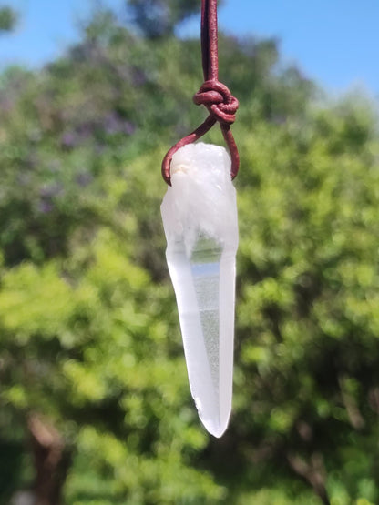 Quartz lémurien ~ Collier de pierres précieuses clair Hippie Goa Boho Tibet Ethnique Pierre de guérison naturelle Pendentif de puissance Homme Femme Cadeau Rareté