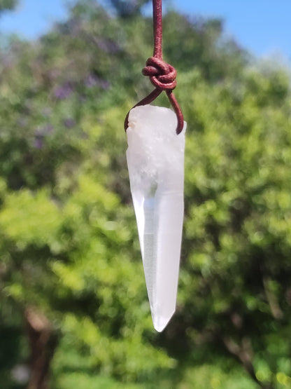 Quartz lémurien ~ Collier de pierres précieuses clair Hippie Goa Boho Tibet Ethnique Pierre de guérison naturelle Pendentif de puissance Homme Femme Cadeau Rareté