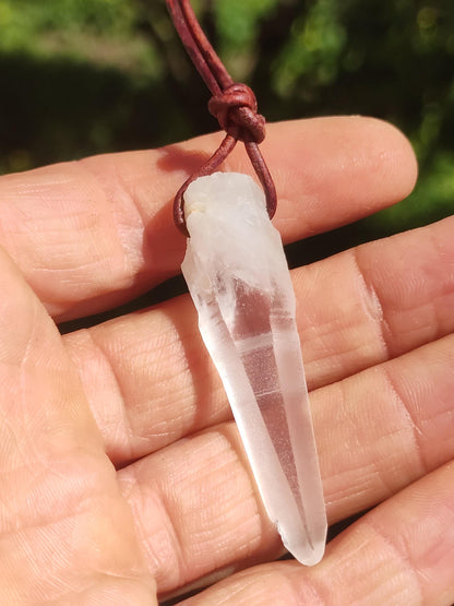 Quartz lémurien ~ Collier de pierres précieuses clair Hippie Goa Boho Tibet Ethnique Pierre de guérison naturelle Pendentif de puissance Homme Femme Cadeau Rareté