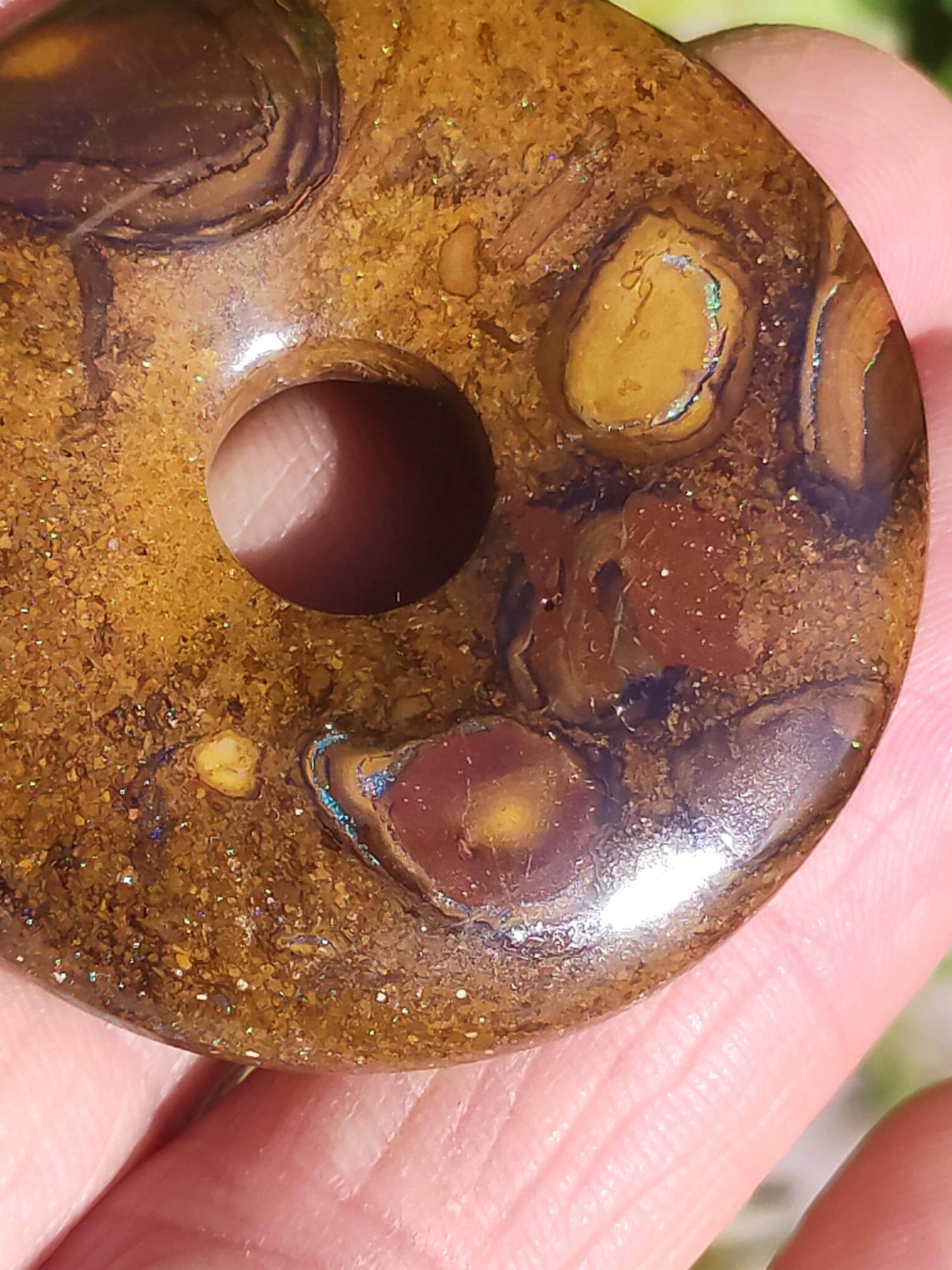 Boulder Opal AAA *Rarité* Collier de beignet à collectionner Queenland Australie Goa Hippie Boho Bijoux Symbole de protection naturelle Pendentif en pierre de guérison