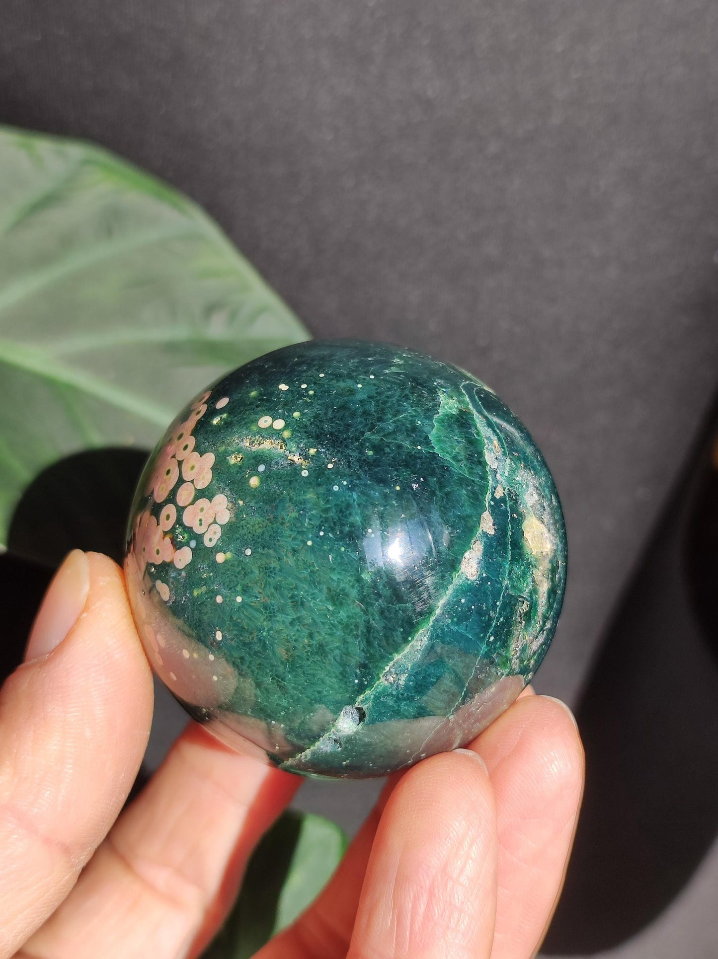 Jaspe océanique vert orbiculaire à 8 veines - Sphère de pierre précieuse rare, pierre de guérison naturelle, cristal décoratif, cadeau pour lui, elle, homme, femme, maison, énergie, rare
