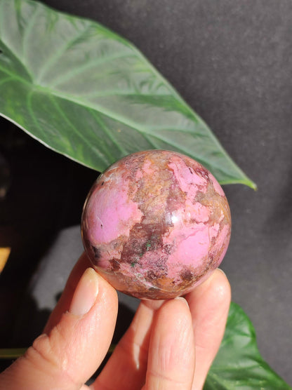 Sphère de calcite cobalt *Rareté* Pierre précieuse en cristal rose Décoration pour la maison Cadeau de collectionneur Homme Femme Ami Minéral Rare Pierre de guérison