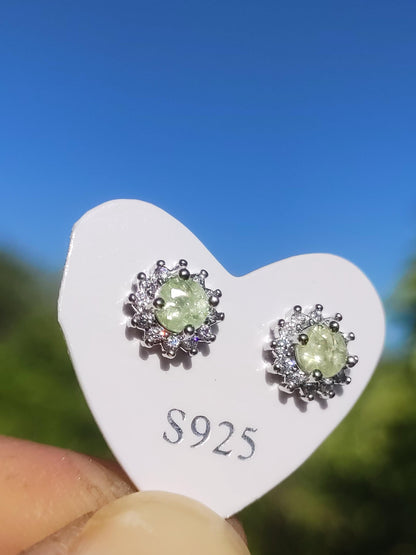 Boucles d'oreilles clous tourmaline verte argent sterling 925 AAA rareté bijoux femme boucles d'oreilles pierre précieuse pierre de guérison cadeau bijoux précieux rare spécial