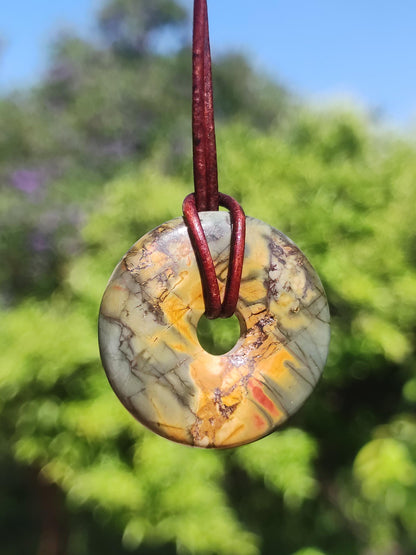 Picasso Jasper 30mm Donut Gemstone Collier HIPPIE GOA Boho Ethno Nature Donut Protection Symbole Guérison Pierre Collecteur Unique Homme Femme He She Cadeau