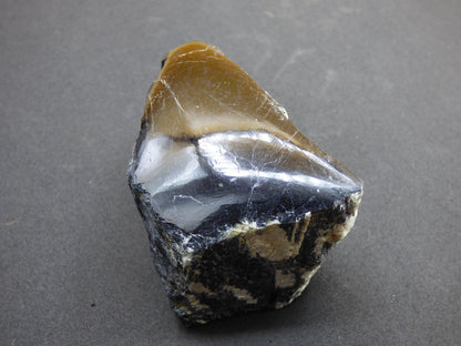Tourmaline noire XL (Schörl) - coupe brute - niveau décoratif grande énergie de guérison radioprotection pierre de guérison cadeau maison appartement