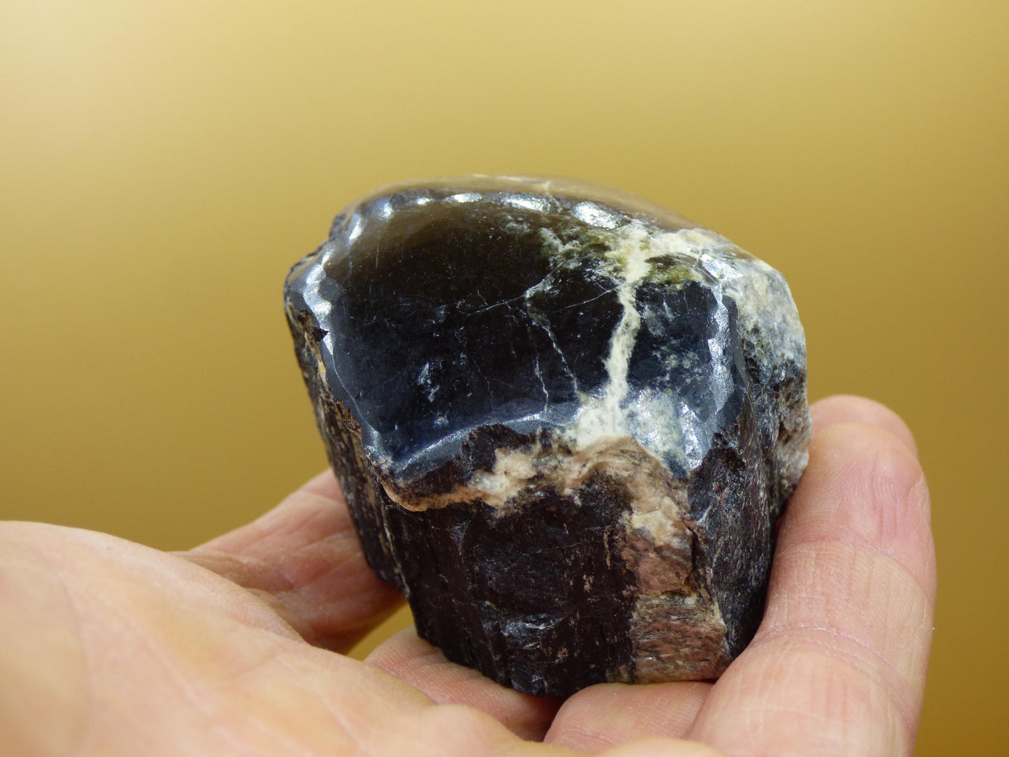 Tourmaline noire XL (Schörl) - coupe brute - niveau décoratif grande énergie de guérison radioprotection pierre de guérison cadeau maison appartement