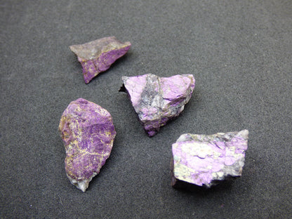 Set 4x XS Purpurit ~ Sammler Roh Stufe Deko Mineral Afrika Namibia Heilstein Kristalle Mann Frau Kind Geschenk Er Sie Bruder Mineral Deko