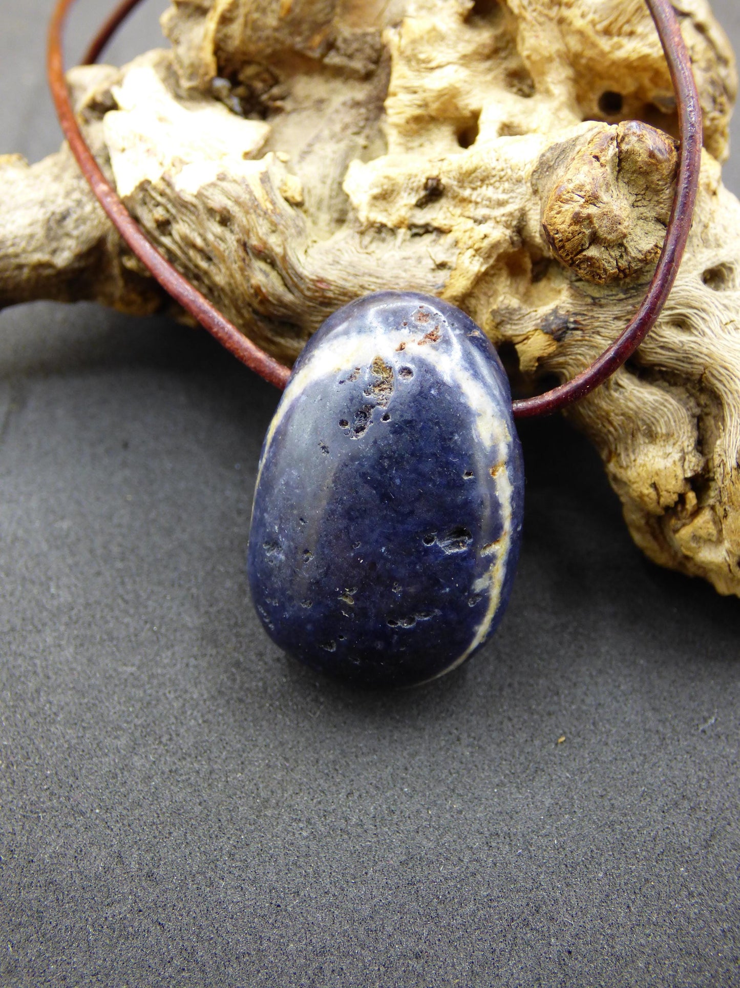 Saphir - collier de pierres précieuses pierre de guérison bleu nature cadeau homme femme il son père fils mère chance énergie chakra protection rareté collectionneur rare