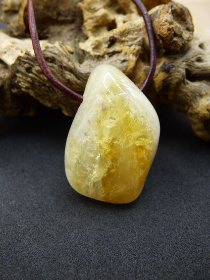 Citrine ~ Collier de pierres précieuses jaune HIPPIE GOA Boho ethnique pierre de guérison naturelle rareté cristaux bijoux pendentif pierre naturelle cadeau soleil brillant