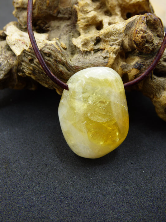 Citrine ~ Collier de pierres précieuses jaune HIPPIE GOA Boho ethnique pierre de guérison naturelle rareté cristaux bijoux pendentif pierre naturelle cadeau soleil brillant