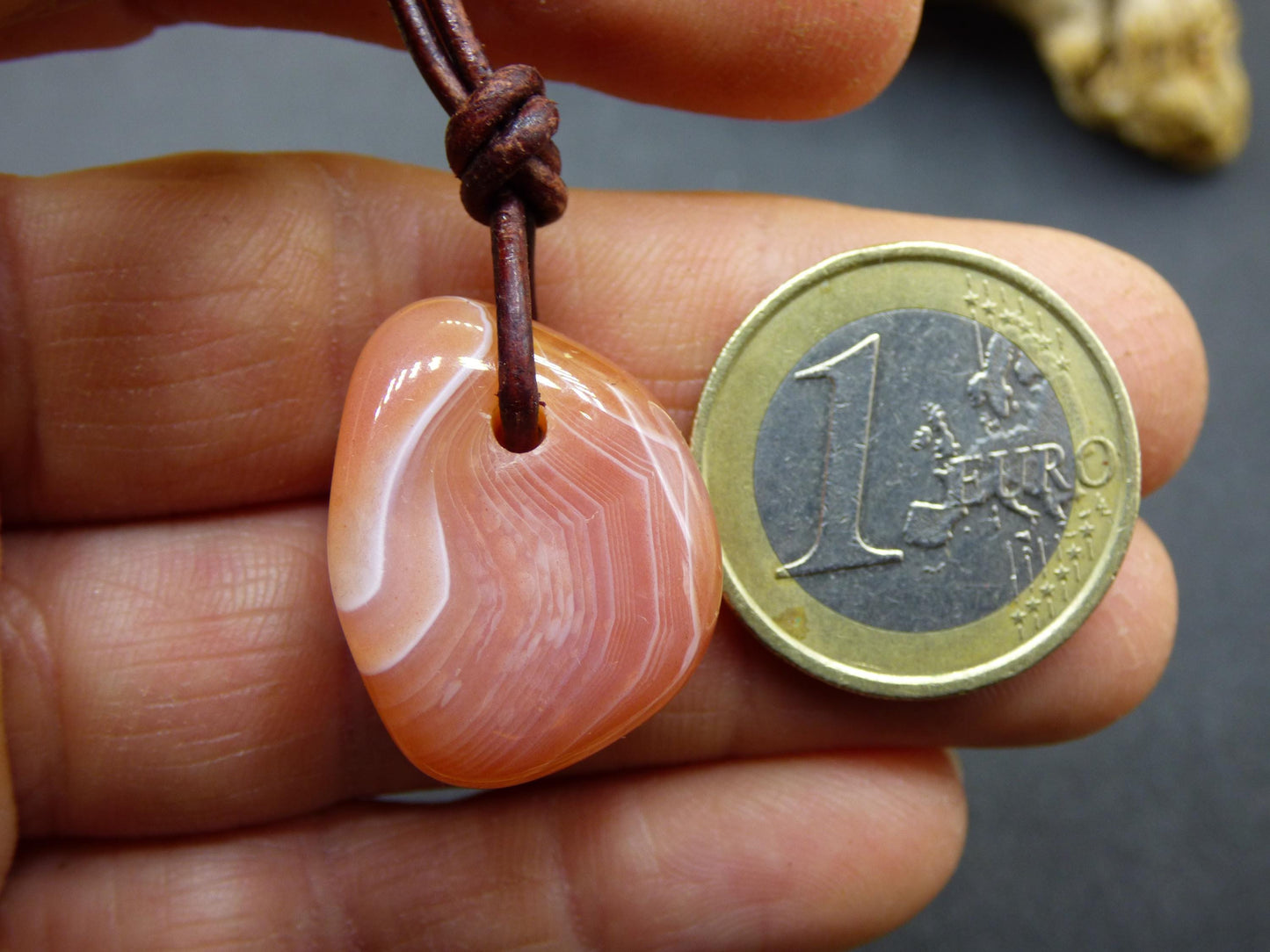 Cornaline Cornaline Cornaline - Collier de pierres précieuses rouge Pierre de guérison naturelle Cristaux Pendentif Homme Femme Enfant Cadeau Lui Elle Frère Sœur