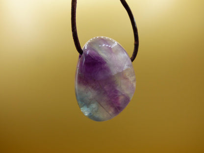 Fluorite violet arc-en-ciel ~ collier de pierres précieuses protection de la nature rareté pierre de guérison cristal homme femme cadeau ami Goa festival chance été
