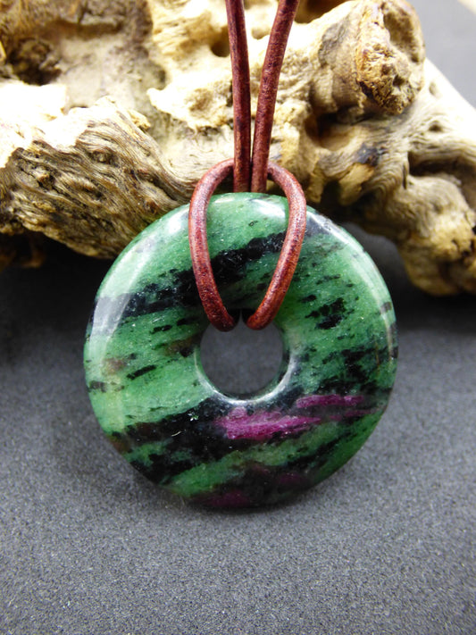 Ruby in Zoisite ~ Donut Gemstone Necklace Red Green Natural Healing Stone Man Woman Good Luck Protection HIPPIE GOA Boho Tibet Ethnic Rarity Gift He Her