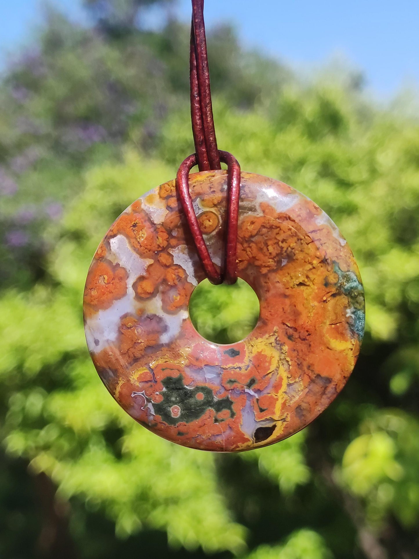 Jaspe Océan multicolore ~ Collier de pierres précieuses Donut 40mm Océan Pierre naturelle Pierre de guérison Rareté Cristaux Bijoux Pendentif Cadeau Elle Lui Femme Homme Rareté