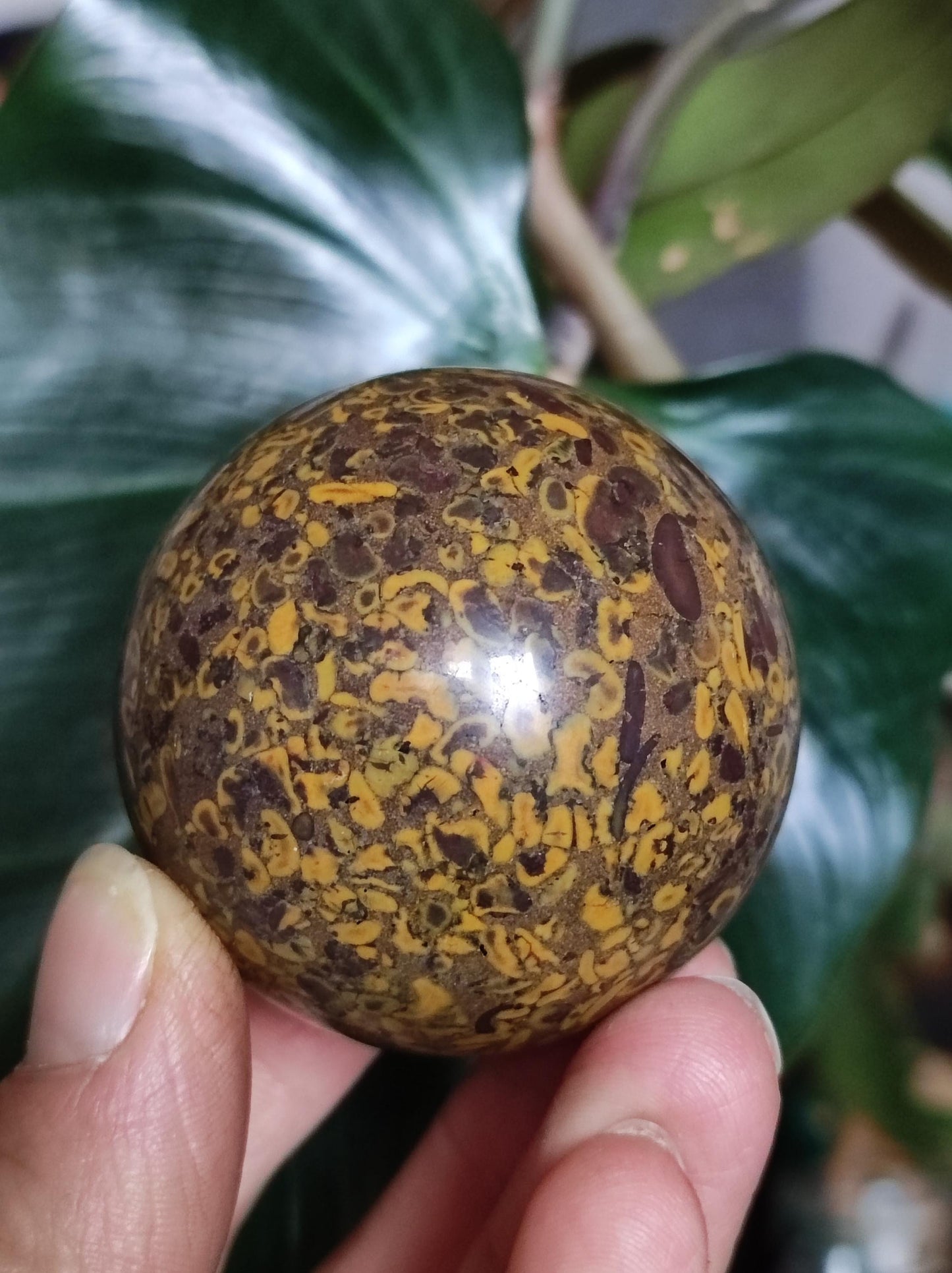 Jaspe Ajooba ~ Sphère Magique en Pierre Naturelle Décoration Pierre Guérison Cristal Cadeau Elle Lui Maison Appartement Énergie Force Méditation