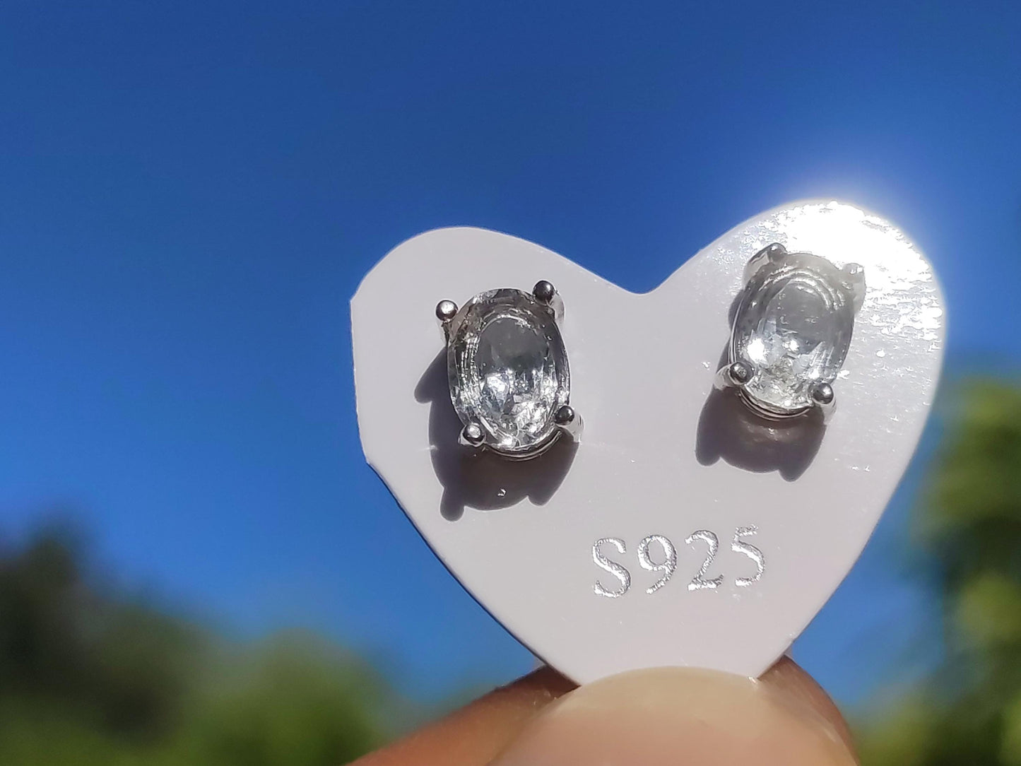 Quartz clair / Cristal de roche AAA - Argent sterling 925 boucles d'oreilles colorées clous pierre précieuse pierre de guérison énergie femme cadeau bijoux rareté