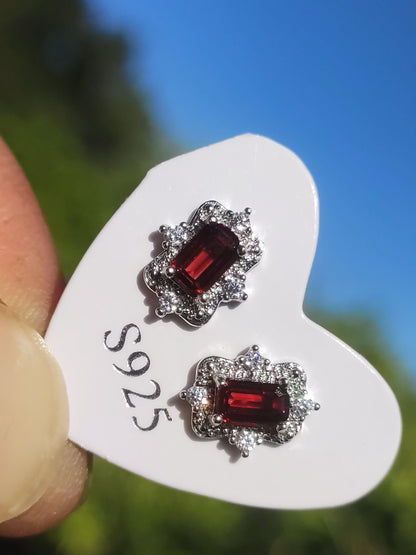 Granat rot Ohrstecker 925 Sterling Silber AAA Rarität Schmuck Frau Ohrringe Edelstein Heilstein Geschenk Schmuck Edel Selten Unikat