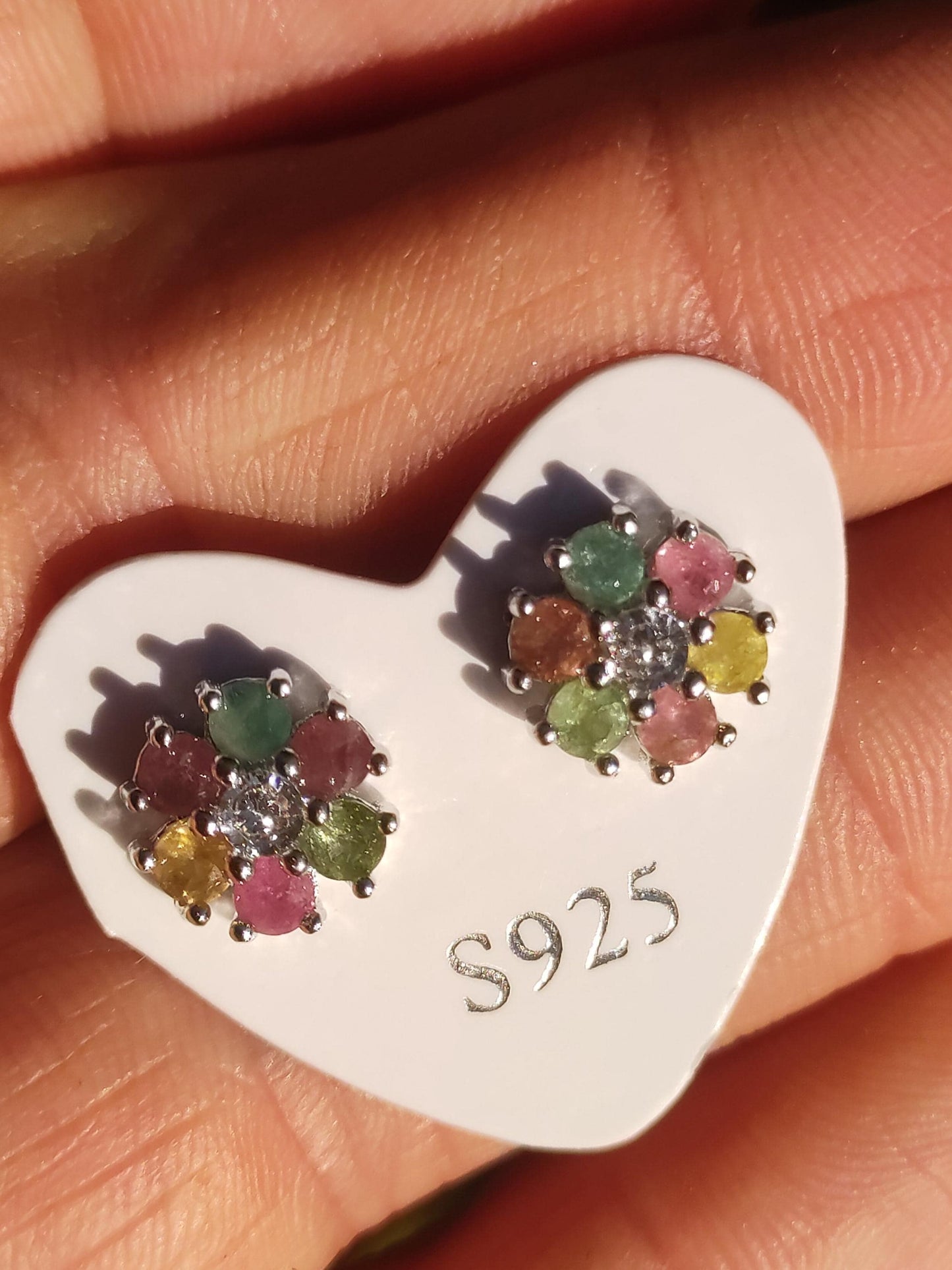 Boucles d'oreilles clous tourmaline multicolore fleur argent massif 925 rareté AAA bijoux femme boucles d'oreilles pierre précieuse pierre de guérison cadeau bijoux précieux rare