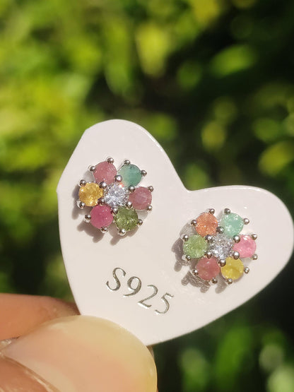 Boucles d'oreilles clous tourmaline multicolore fleur argent massif 925 rareté AAA bijoux femme boucles d'oreilles pierre précieuse pierre de guérison cadeau bijoux précieux rare