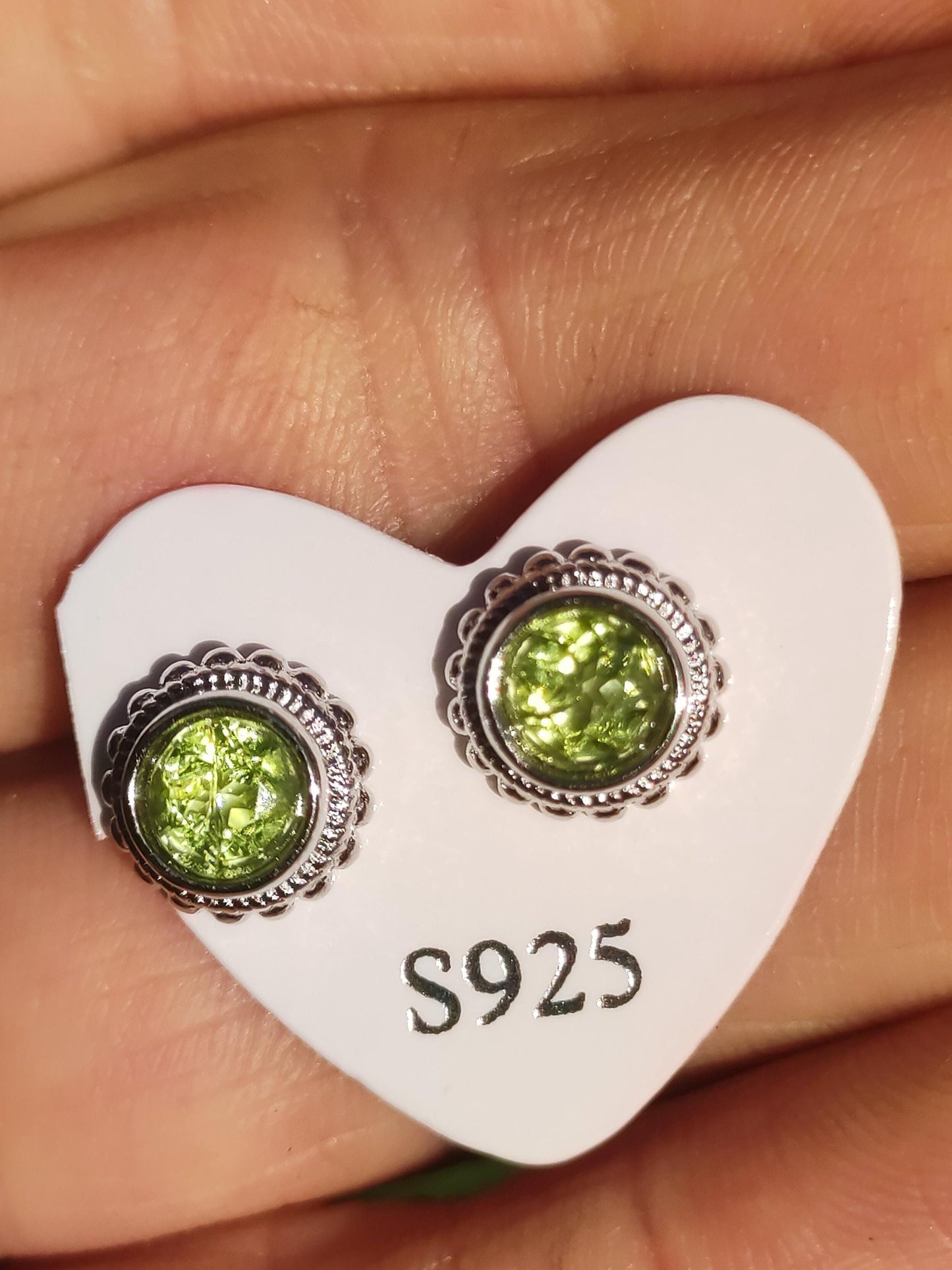 Peridot Green Stud Earrings 925 Sterling Silver AAA Rarity Jewelry Woman Earrings Gemstone Healing Stone Gift Jewelry Noble Rare Unique