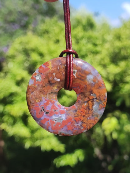Jaspe Océan multicolore ~ Collier en pierre précieuse Donut 40mm Océan Nature Pierre de guérison Rareté Cristaux Bijoux Pendentif Cadeau Elle Lui Femme Homme Rareté