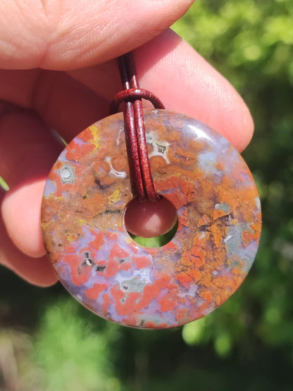 Jaspe Océan multicolore ~ Collier en pierre précieuse Donut 40mm Océan Nature Pierre de guérison Rareté Cristaux Bijoux Pendentif Cadeau Elle Lui Femme Homme Rareté