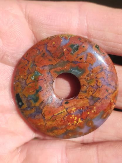 Jaspe océanique multicolore ~ Collier en pierre précieuse Donut 40mm Océan Pierre naturelle Pierre de guérison Rareté Bijoux en cristal Pendentif Cadeau Elle Lui Femme Homme Rareté