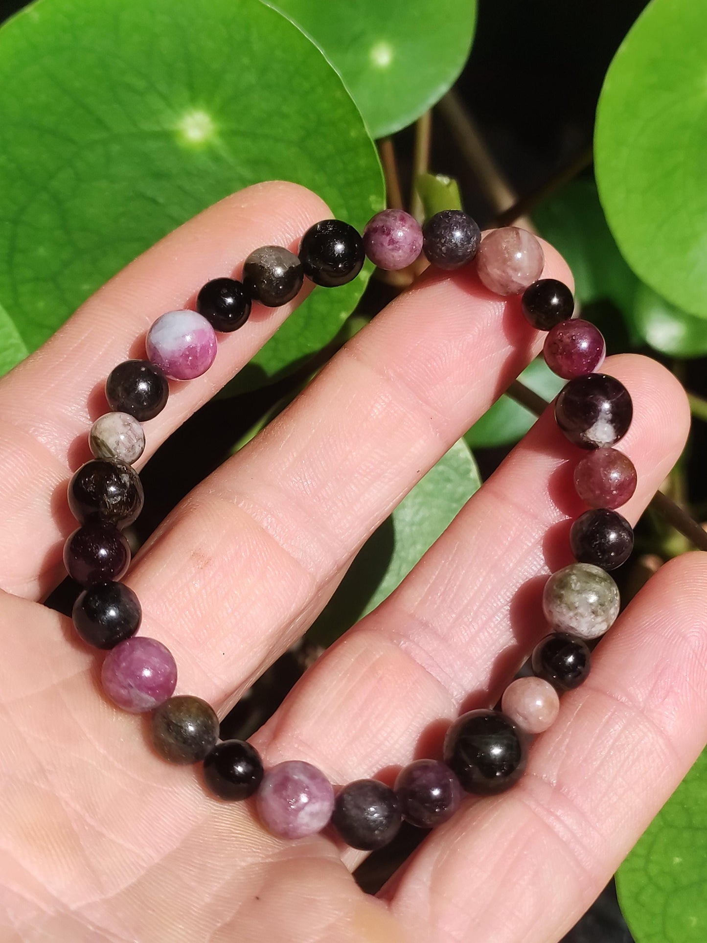 Tourmaline multicolore - Bracelet de pierres précieuses rouge rose fuchsia vert GOA Hippie Boho Pierre de guérison naturelle Cadeau Lui Elle Homme Femme Ami Énergie Force