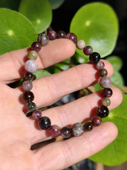 Tourmaline multicolore - Bracelet en pierres précieuses rouge rose vert GOA Hippie Boho Pierre de guérison naturelle Cadeau Lui Elle Homme Femme Ami Énergie Force
