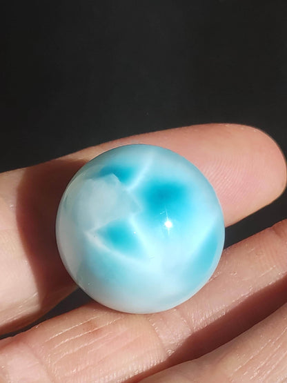 Larimar AAA - Edelstein Kugel blau Deko Sphere Kristall Geschenk blau Natur Heilstein Natur Sammler Mineral Geschenk Meer Himmel