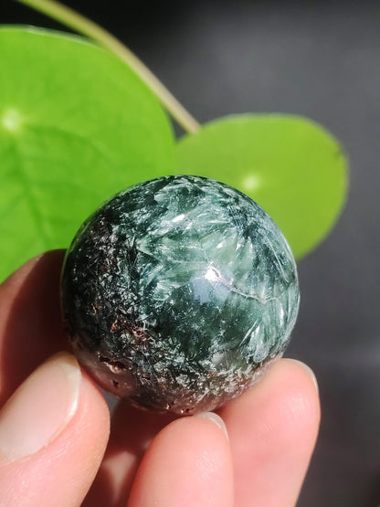 Seraphinite / Serafinite / Klinochlor ~ Magical Gemstone Ball Massage &amp; Decoration Sphere Crystal Play Ball Meditation HIPPIE GOA Healing Stone