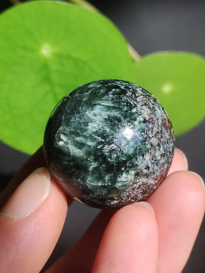 Seraphinite / Serafinite / Klinochlor ~ Magical Gemstone Ball Massage &amp; Decoration Sphere Crystal Play Ball Meditation HIPPIE GOA Healing Stone