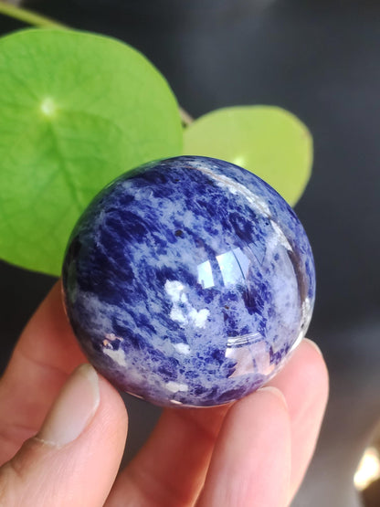 Sodalith - Edelstein Kugel Deko Sphere Massage Kristall Spielkugel Meditation Heilstein Frau Mann Geschenk Er Sie Haus Energie Traum Wohnen