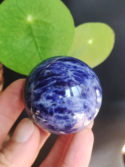 Sodalith - Edelstein Kugel Deko Sphere Massage Kristall Spielkugel Meditation Heilstein Frau Mann Geschenk Er Sie Haus Energie Traum Wohnen