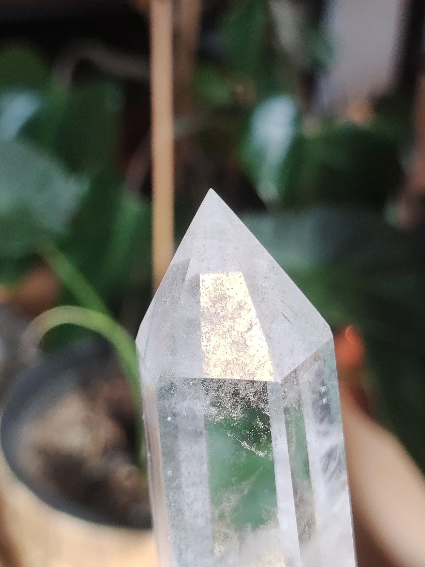 XL Quartz Cristal de roche pointe Collectionneur Rareté Pierre précieuse Décoration Cristal naturel Pierre de guérison Minéral Collection Énergie Nature Méditation Maison
