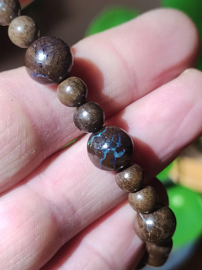 Boulder Opal Queensland *RARITÉ* Stretch ~ Bracelet de pierres précieuses ~ GOA ~Hippie ~Boho ~Ethno ~Pierre de guérison ~Magie ~Rarité bracelet coloré bien sûr