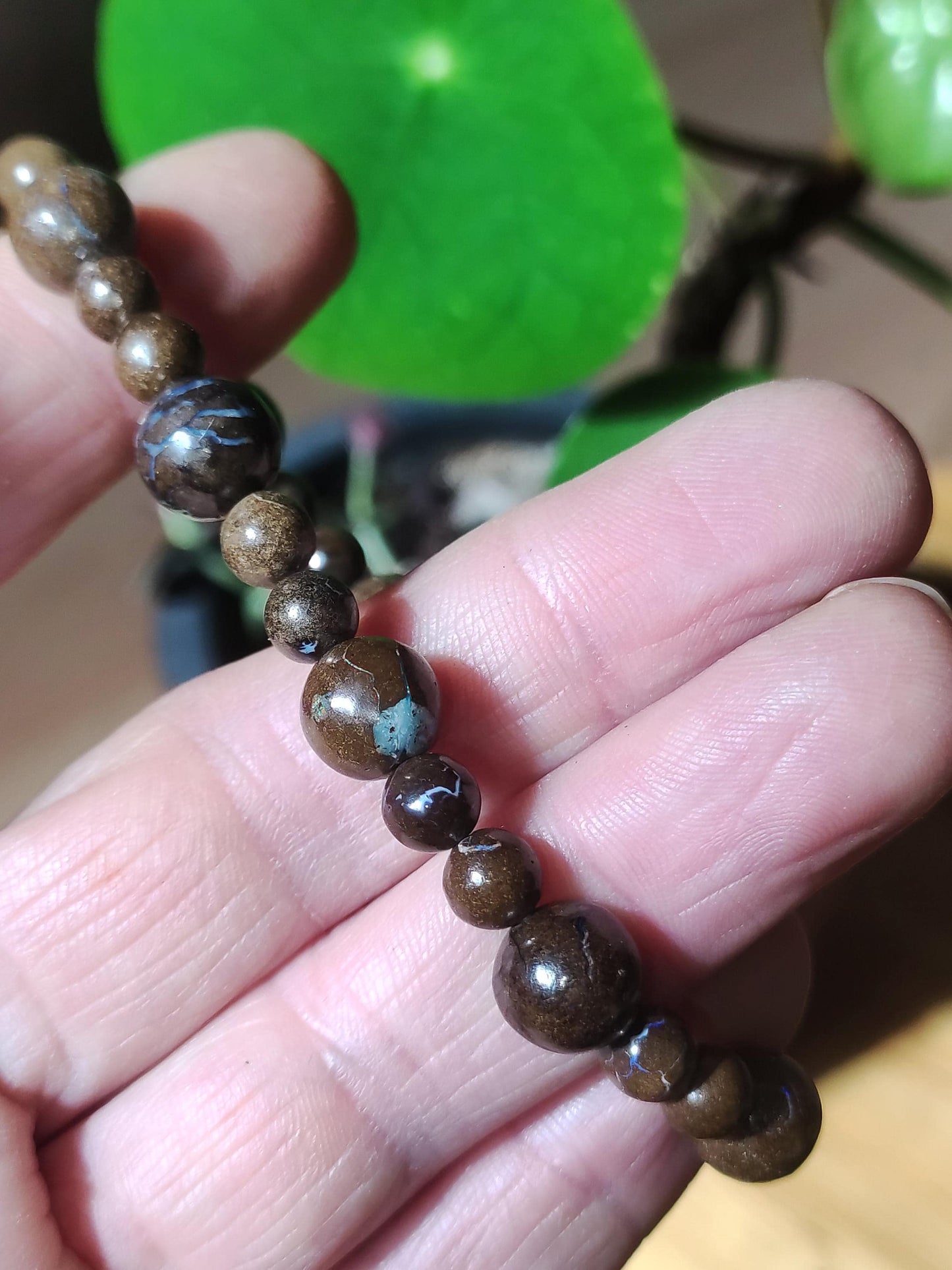 Boulder Opal Queensland *RARITÉ* Stretch ~ Bracelet de pierres précieuses ~ GOA ~Hippie ~Boho ~Ethno ~Pierre de guérison ~Magie ~Rarité bracelet coloré bien sûr