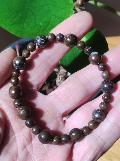 Boulder Opal Queensland *RARITÉ* Stretch ~ Bracelet de pierres précieuses ~ GOA ~Hippie ~Boho ~Ethno ~Pierre de guérison ~Magie ~Rarité bracelet coloré bien sûr
