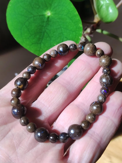 Boulder Opal Queensland *RARITÉ* Stretch ~ Bracelet de pierres précieuses ~ GOA ~Hippie ~Boho ~Ethno ~Pierre de guérison ~Magie ~Rarité bracelet coloré bien sûr