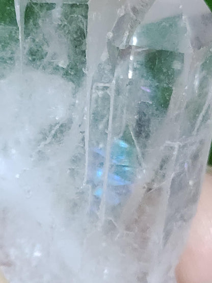 Quartz Rock Crystal Rainbow Point Collector's Grade Rarity Gemstone Decor Crystal Healing Stone Mineral Collection Energy Natural Unique Rare